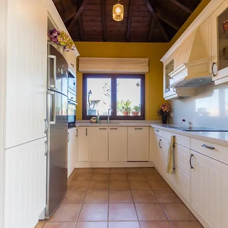 Granados Villa La Oliva