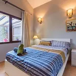 Vila Granados La Oliva