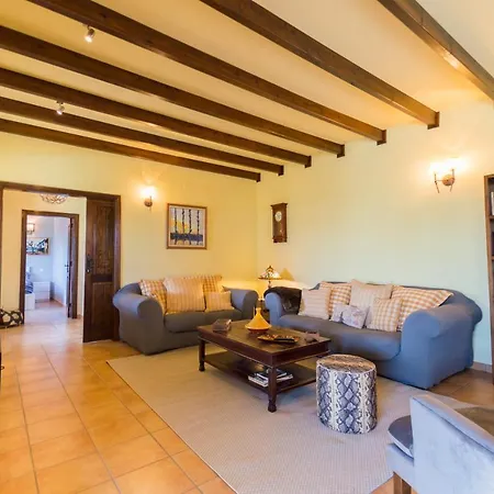 Vila Granados La Oliva